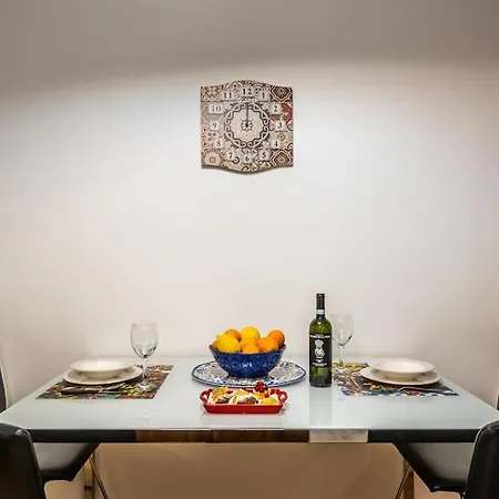 Apartment Morohouse 50mt From Teatro Massimo