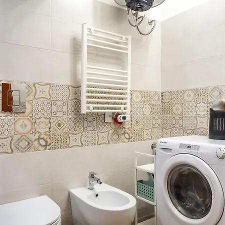 Apartament Morohouse 50mt From Teatro Massimo Palermo